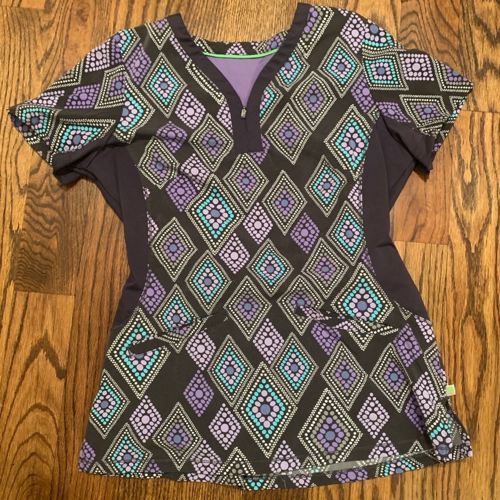 Scrub Top